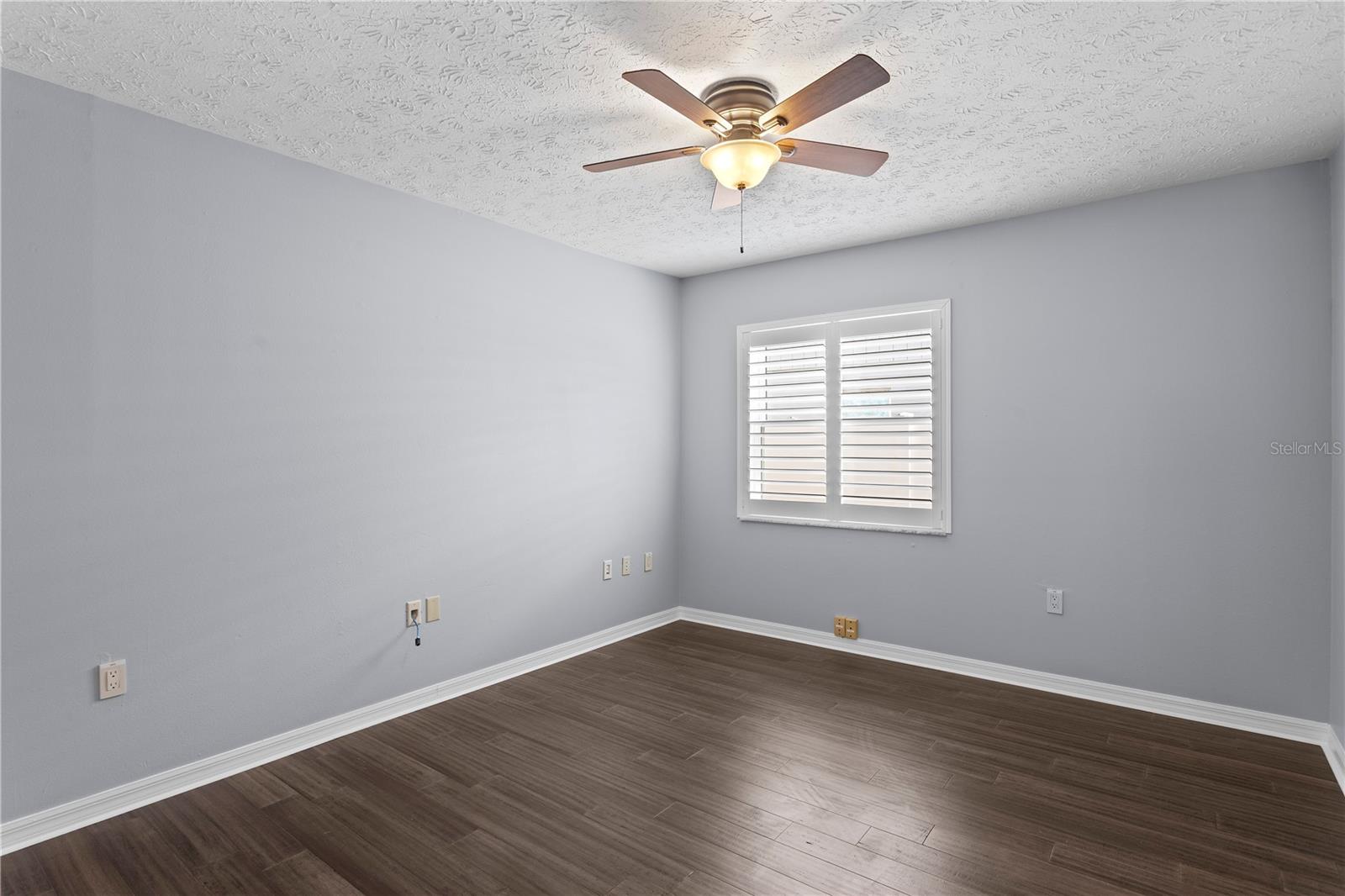 2307 MARSEILLE COURT, Valrico, FL 33596