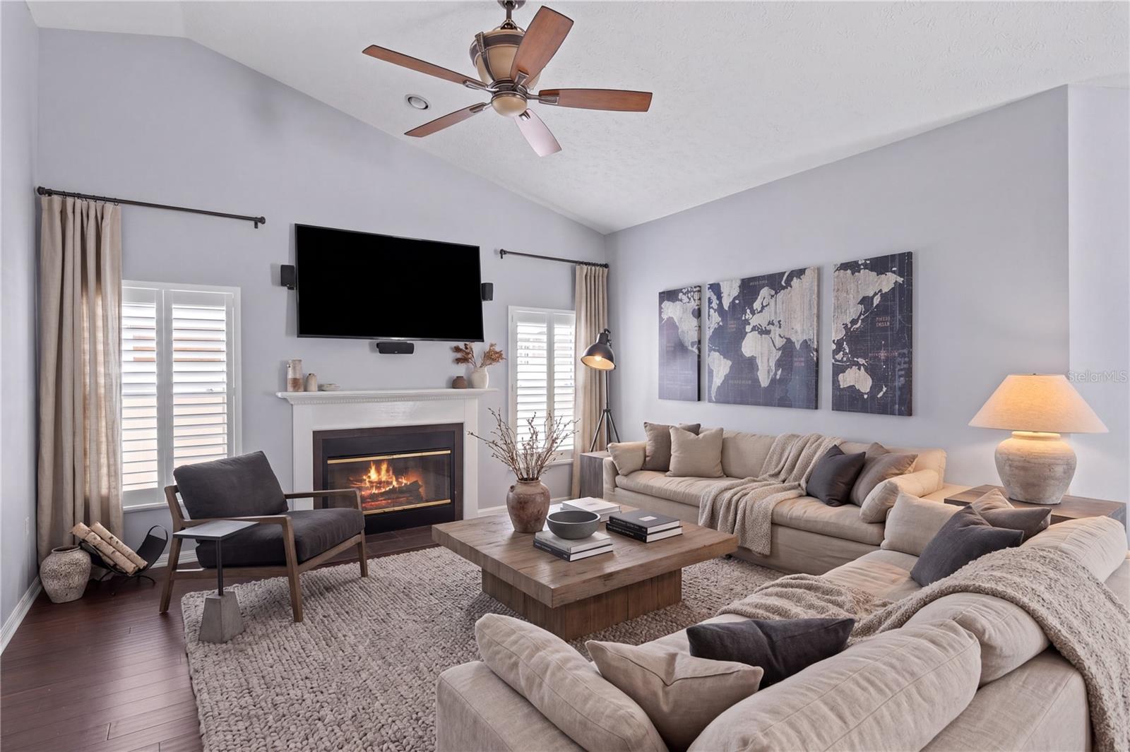 2307 MARSEILLE COURT, Valrico, FL 33596