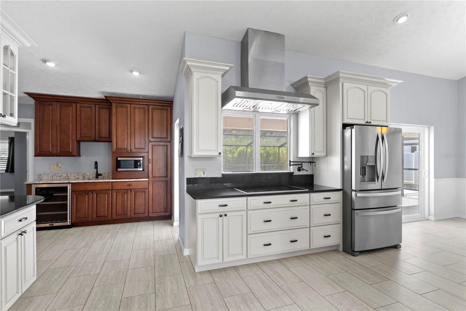 2307 MARSEILLE COURT, Valrico, FL 33596