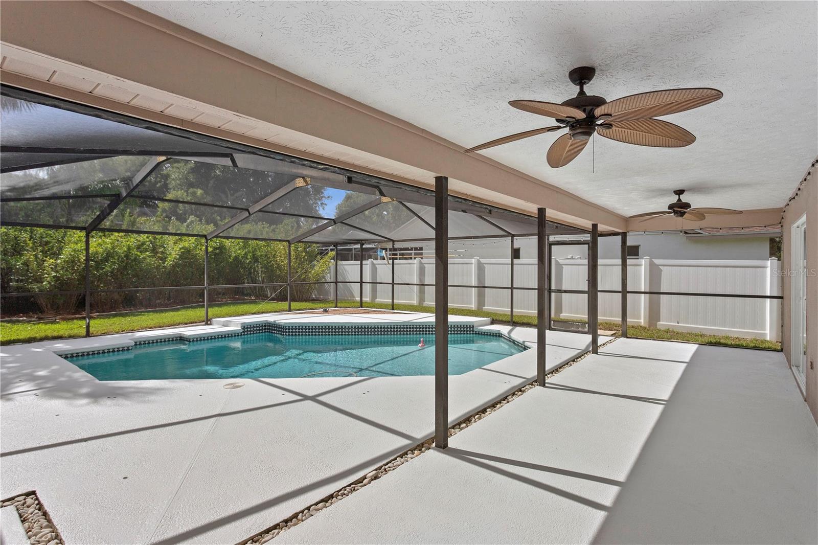 2307 MARSEILLE COURT, Valrico, FL 33596