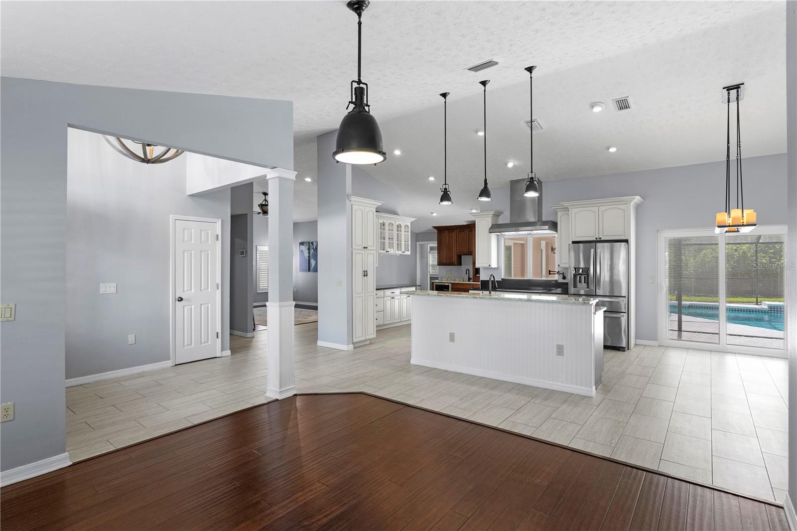 2307 MARSEILLE COURT, Valrico, FL 33596