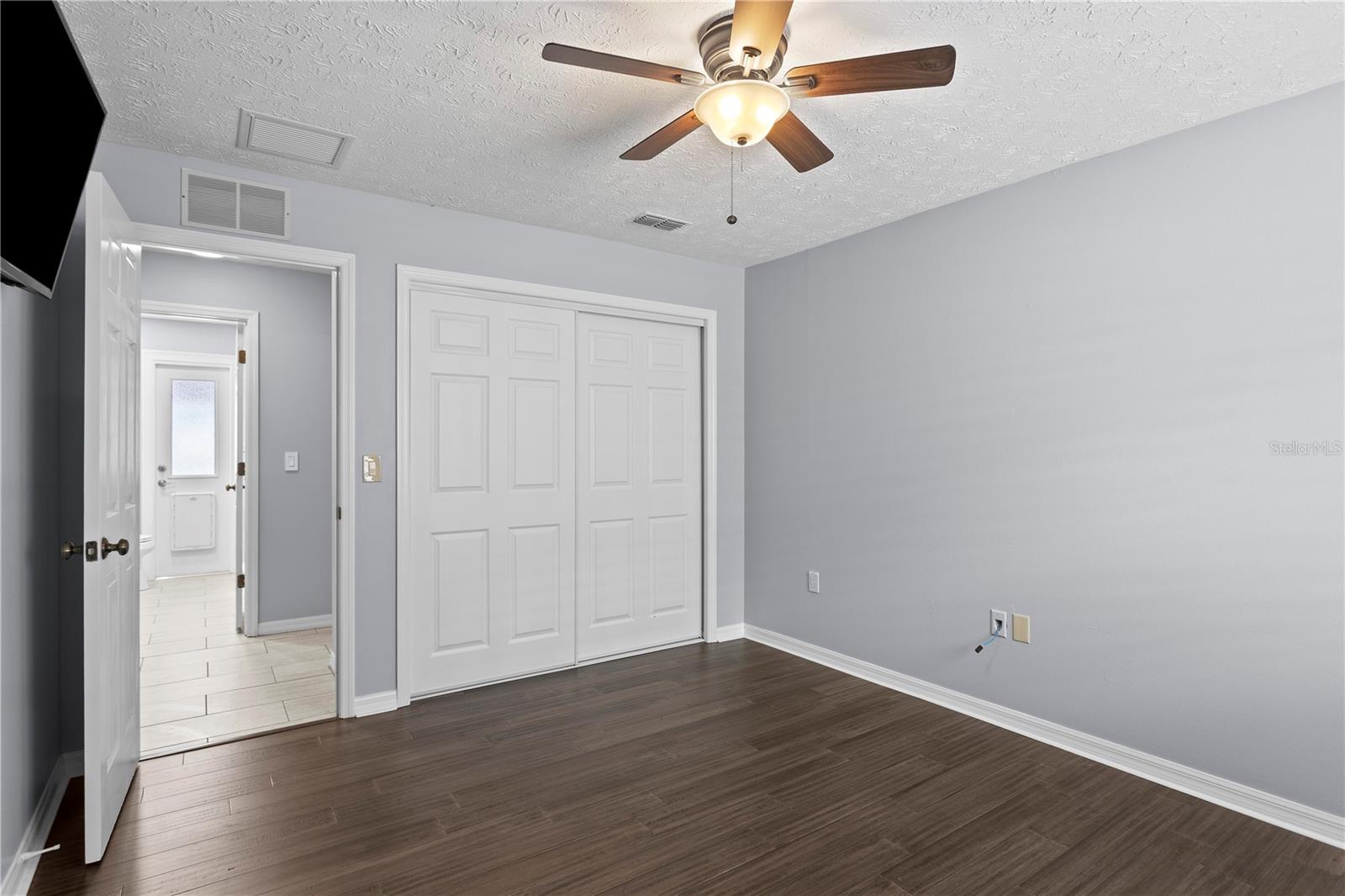 2307 MARSEILLE COURT, Valrico, FL 33596