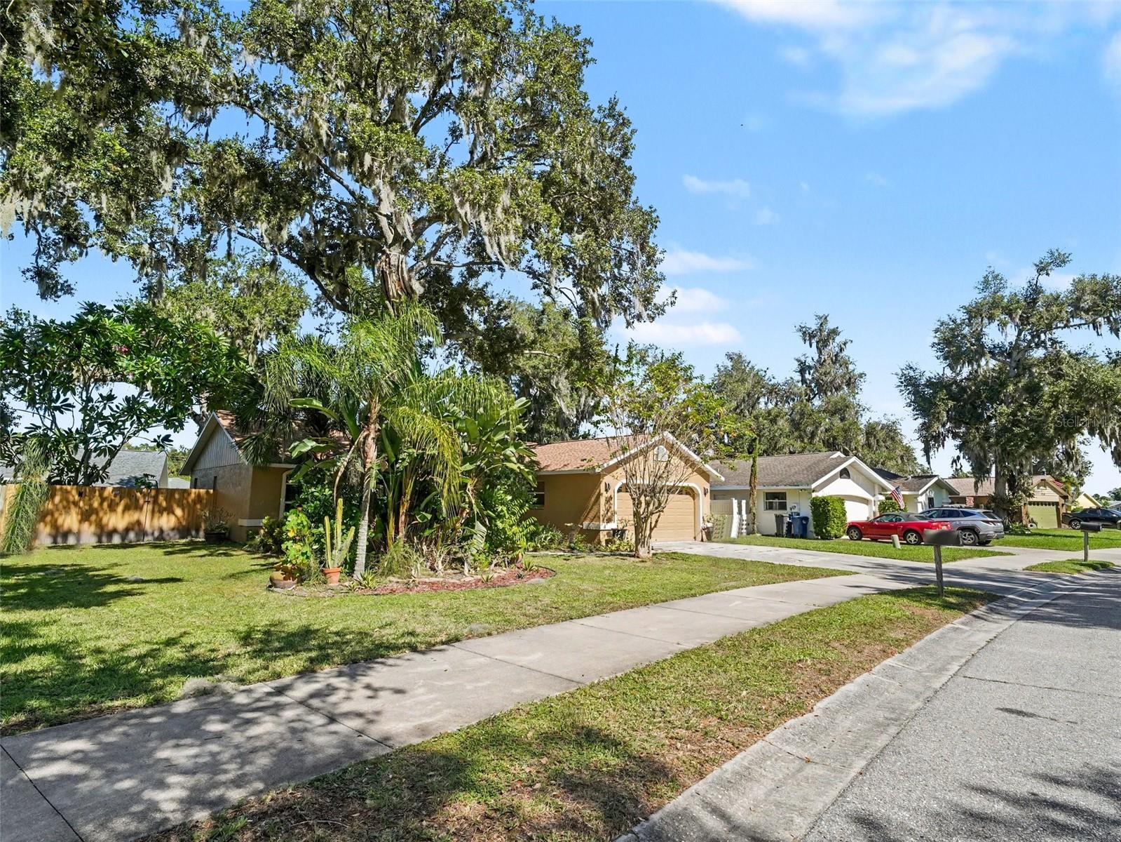 8010 55TH STREET E, Palmetto, FL 34221