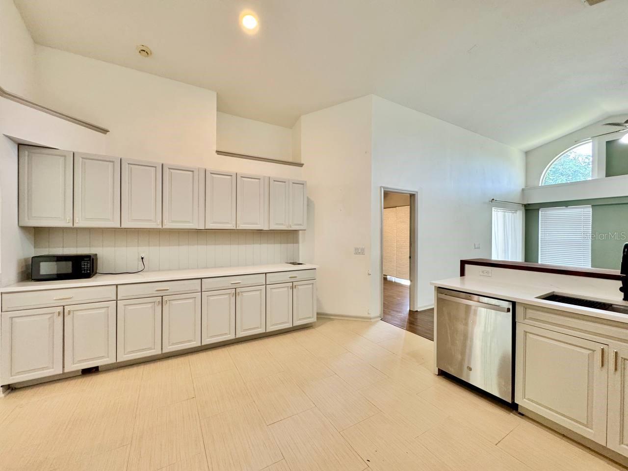 6748 WATERTON DRIVE, Riverview, FL 33578