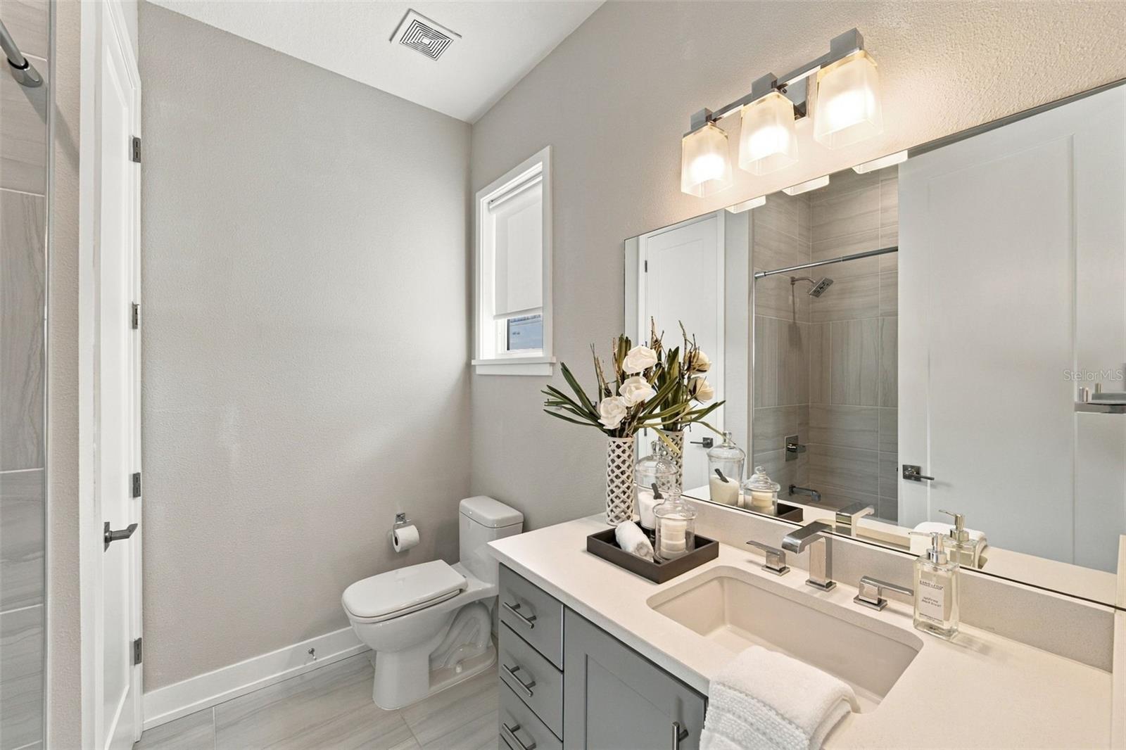 2442 W MISSISSIPPI AVENUE, #3, Tampa, FL 33629