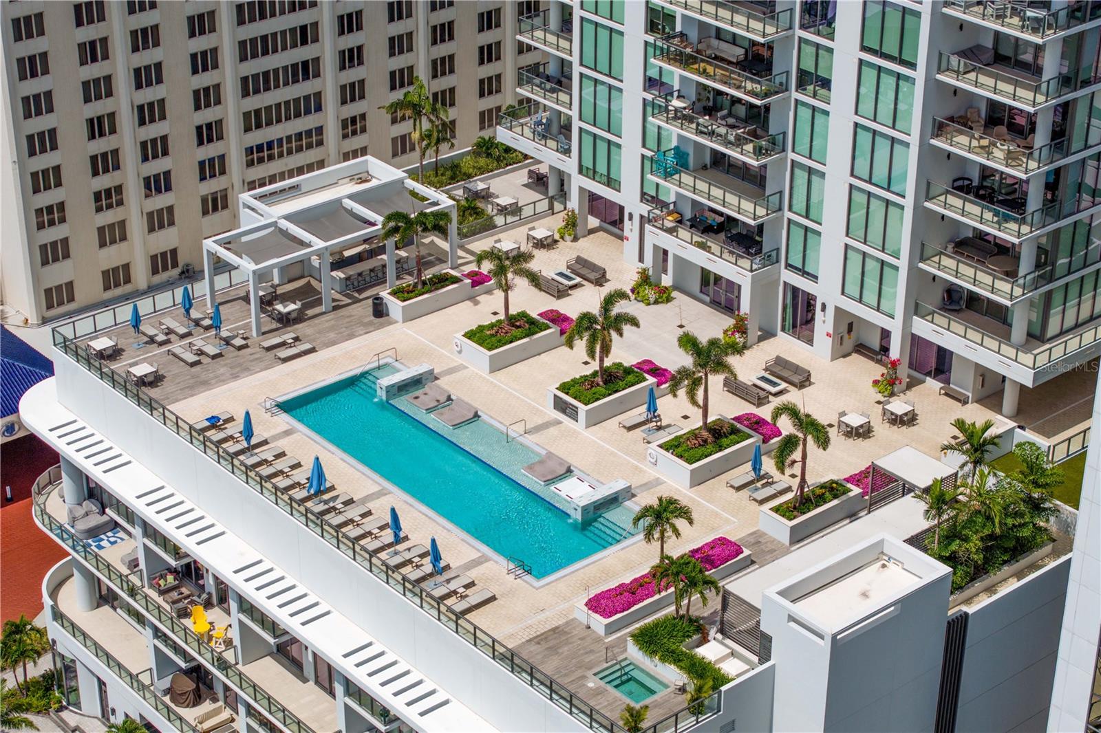 Amenity Deck