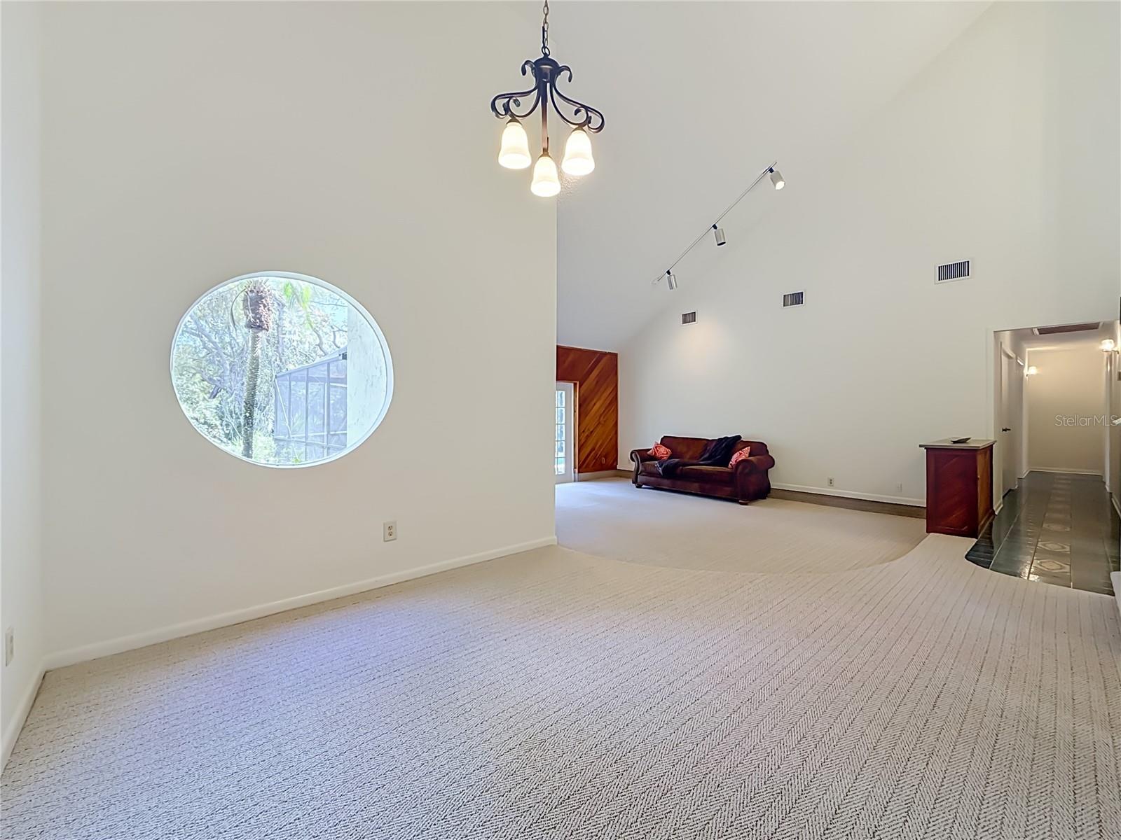 12805 TWIN BRANCH ACRES RD, Tampa, FL 33626
