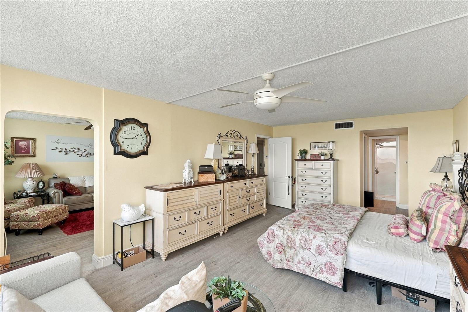 2616 COVE CAY DRIVE, #906, Clearwater, FL 33760