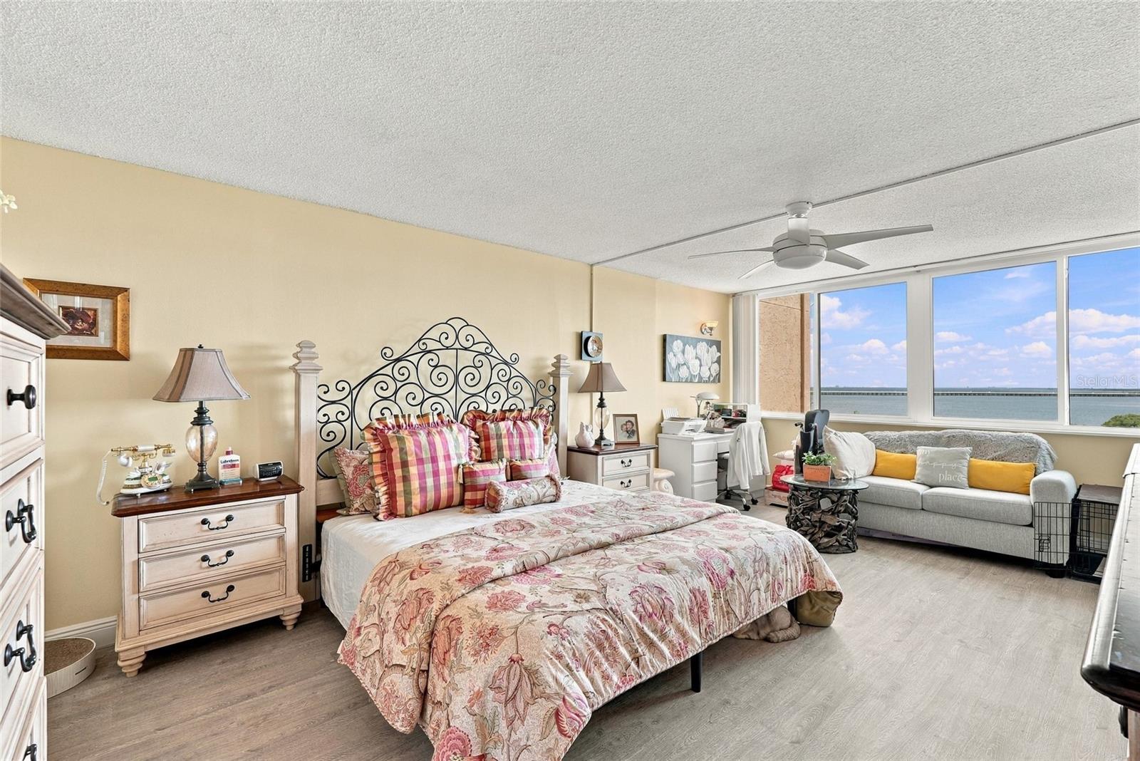 2616 COVE CAY DRIVE, #906, Clearwater, FL 33760