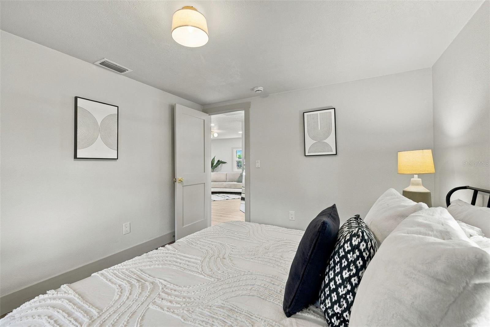 5160 45TH AVENUE N, St Petersburg, FL 33709