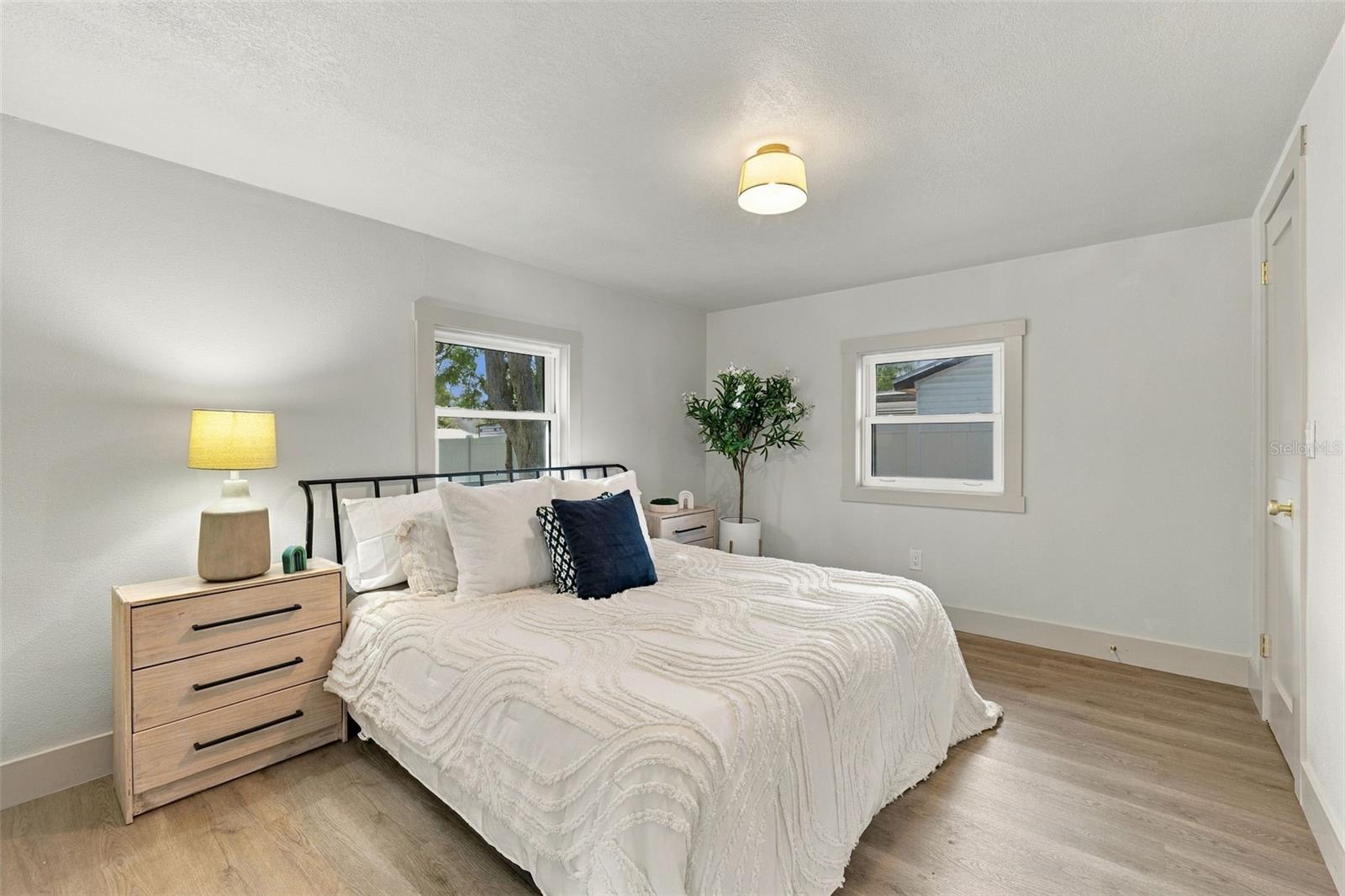 5160 45TH AVENUE N, St Petersburg, FL 33709