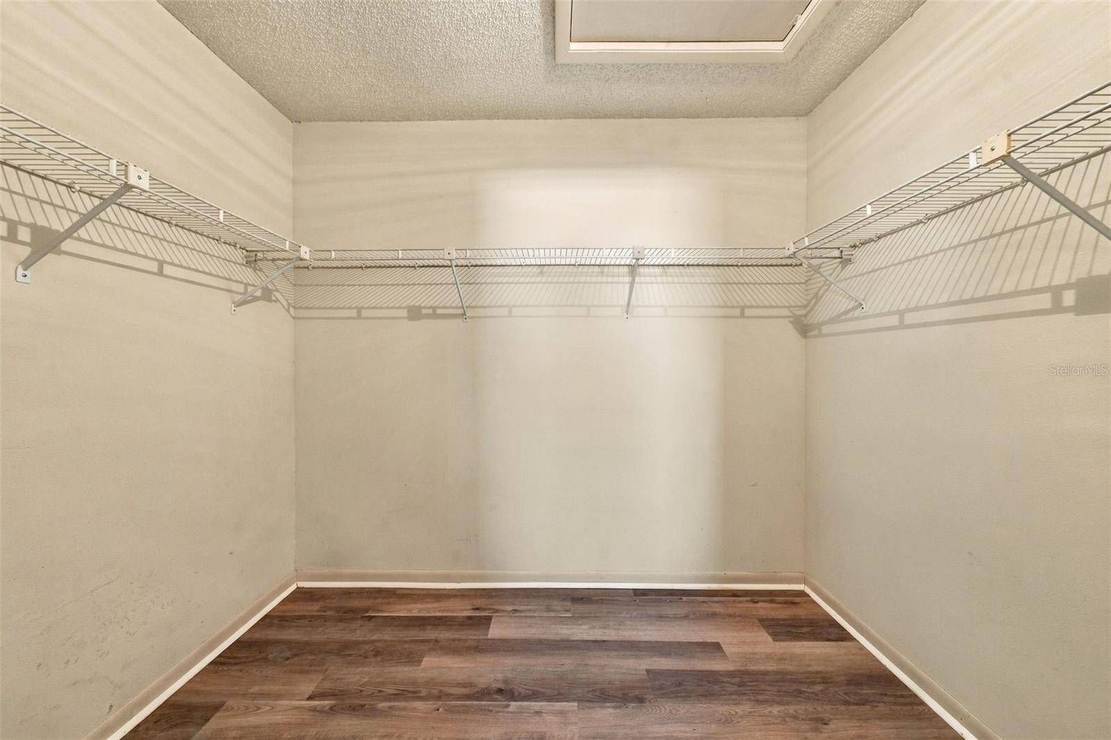 4301 ELLENVILLE PLACE, Valrico, FL 33596