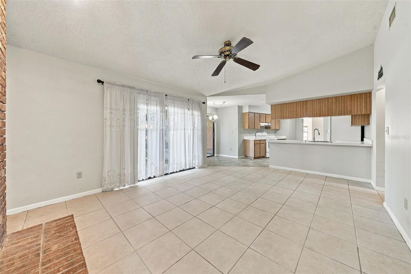 4301 ELLENVILLE PLACE, Valrico, FL 33596 4301 ELLENVILLE PLACE, Valrico, FL 33596