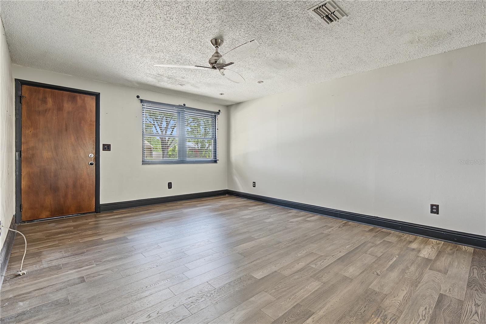 608 TIMBER BAY CIRCLE E, Oldsmar, FL 34677