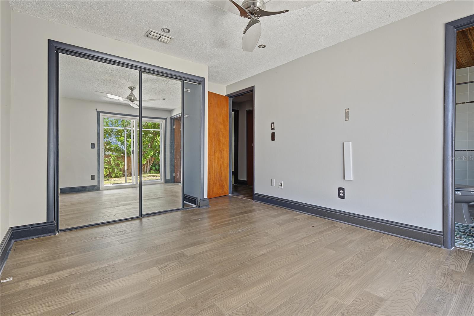 608 TIMBER BAY CIRCLE E, Oldsmar, FL 34677