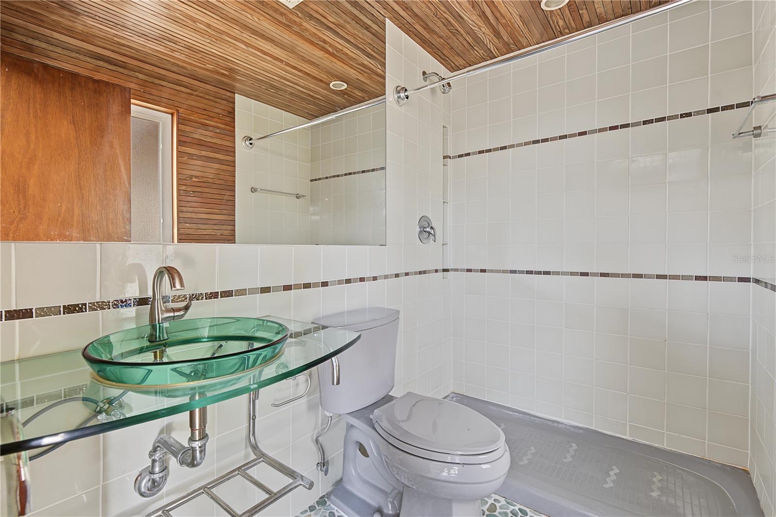 608 TIMBER BAY CIRCLE E, Oldsmar, FL 34677