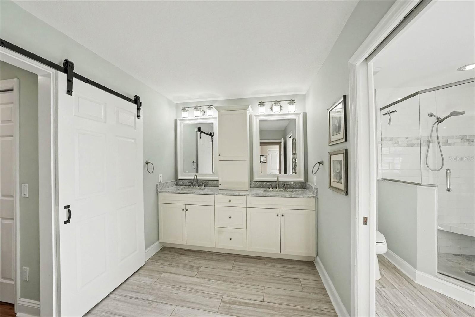 dual vanities