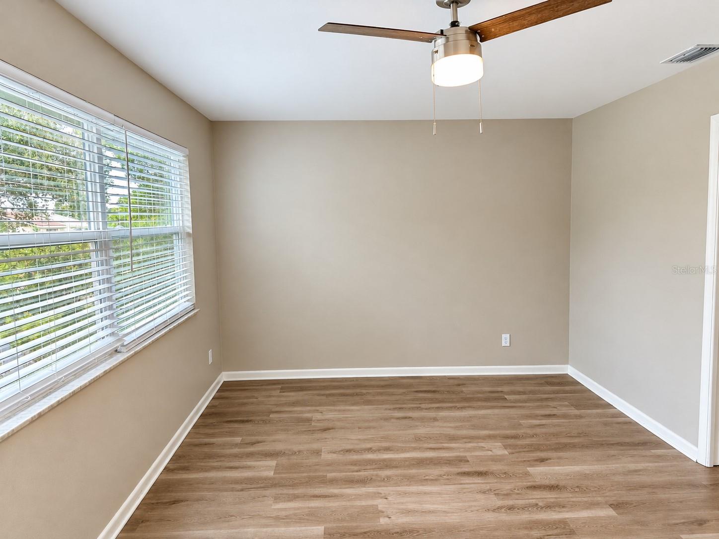 2063 LOS LOMAS DRIVE, Clearwater, FL 33763