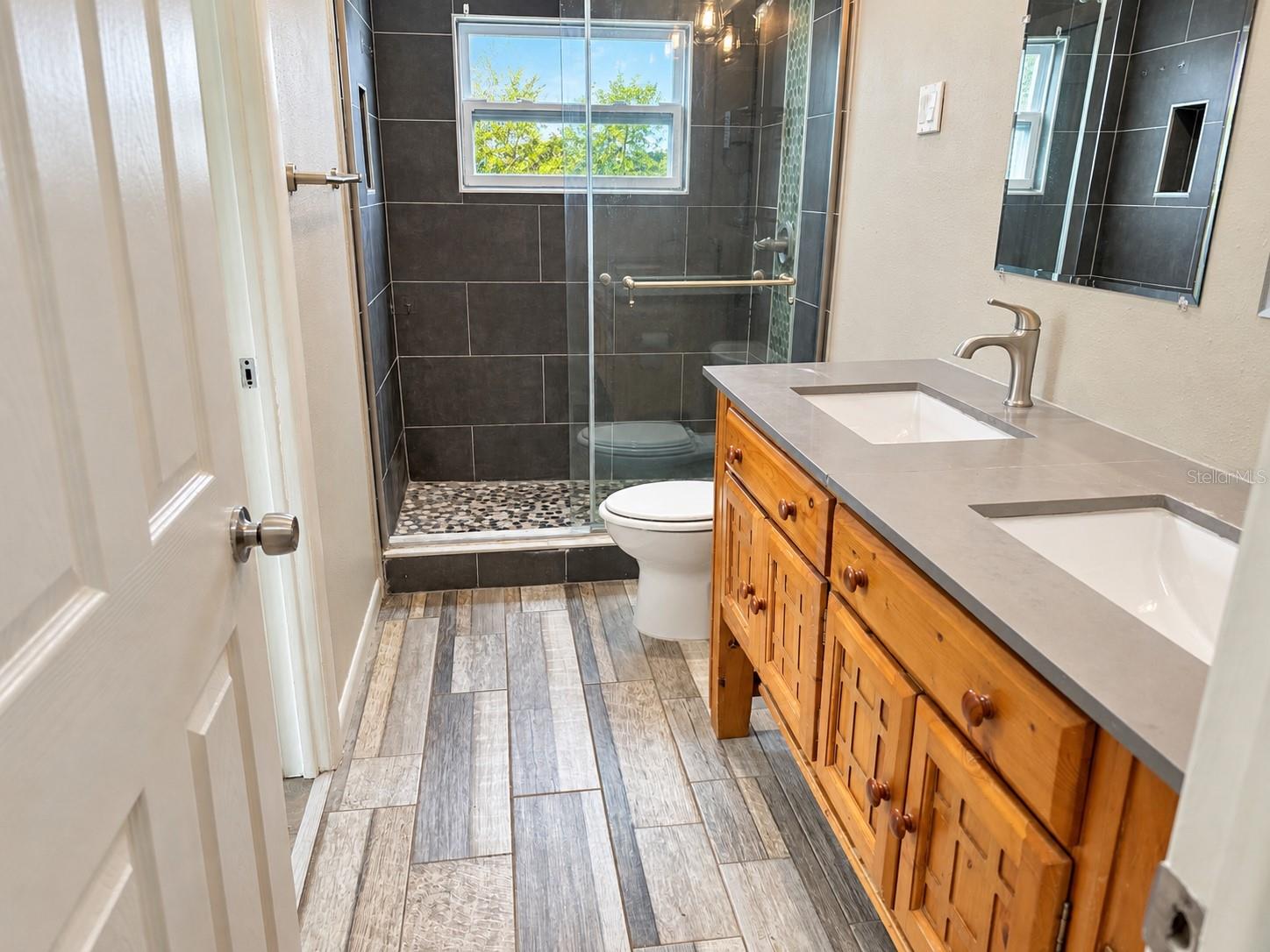 2063 LOS LOMAS DRIVE, Clearwater, FL 33763