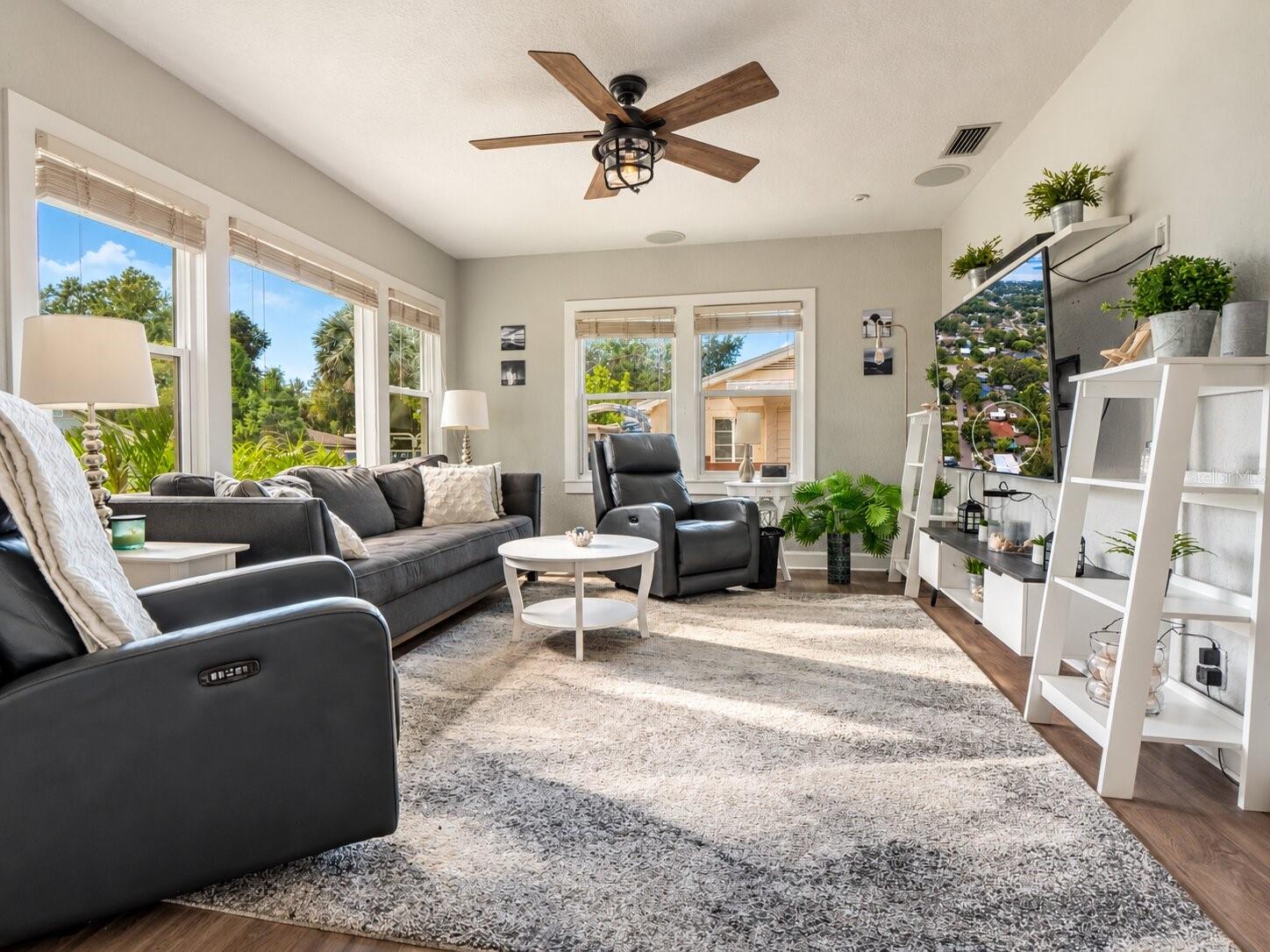 1214 ALOHA LANE, Clearwater, FL 33755