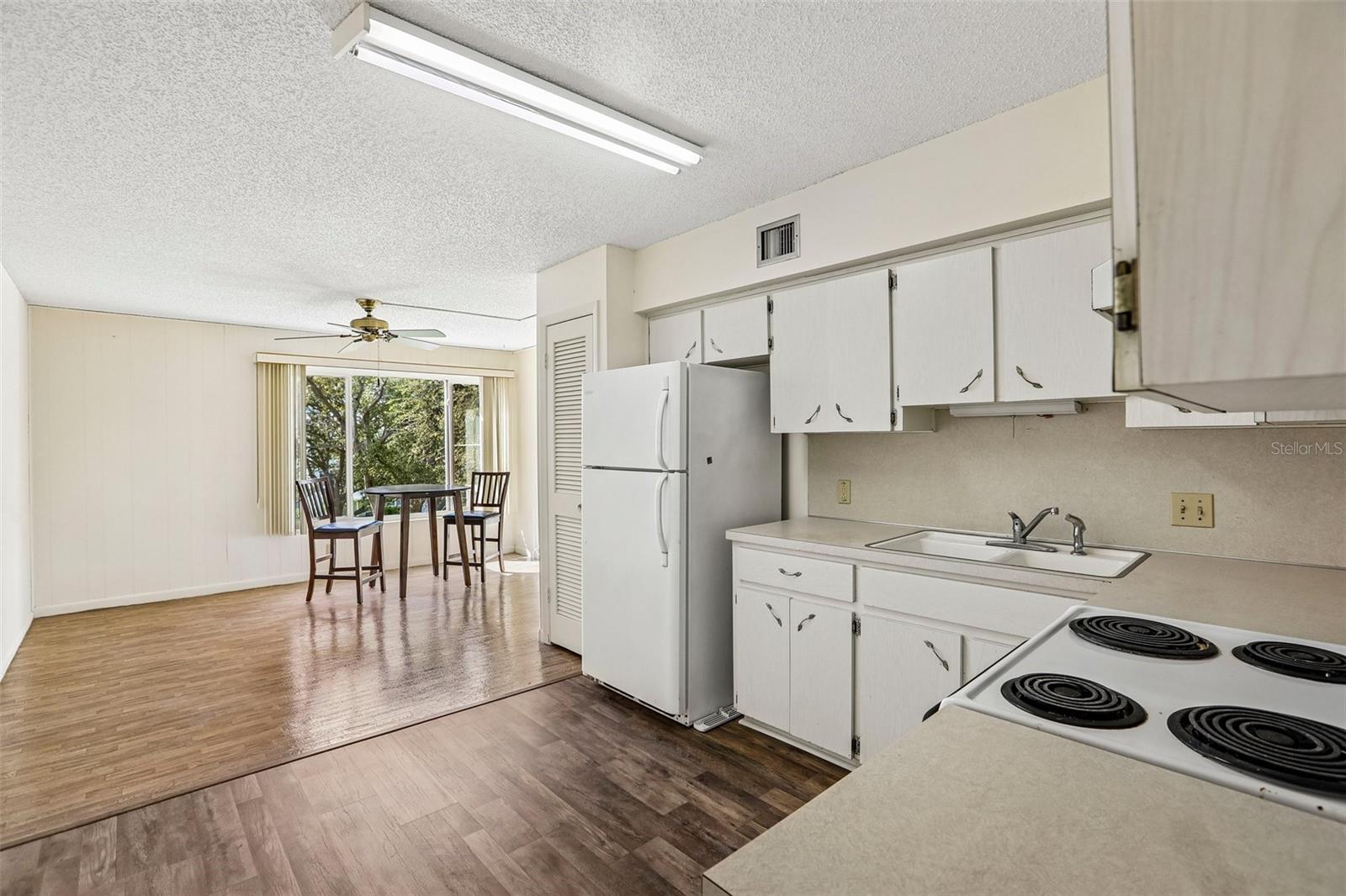 2287 PHILIPPINE DRIVE, #59, Clearwater, FL 33763