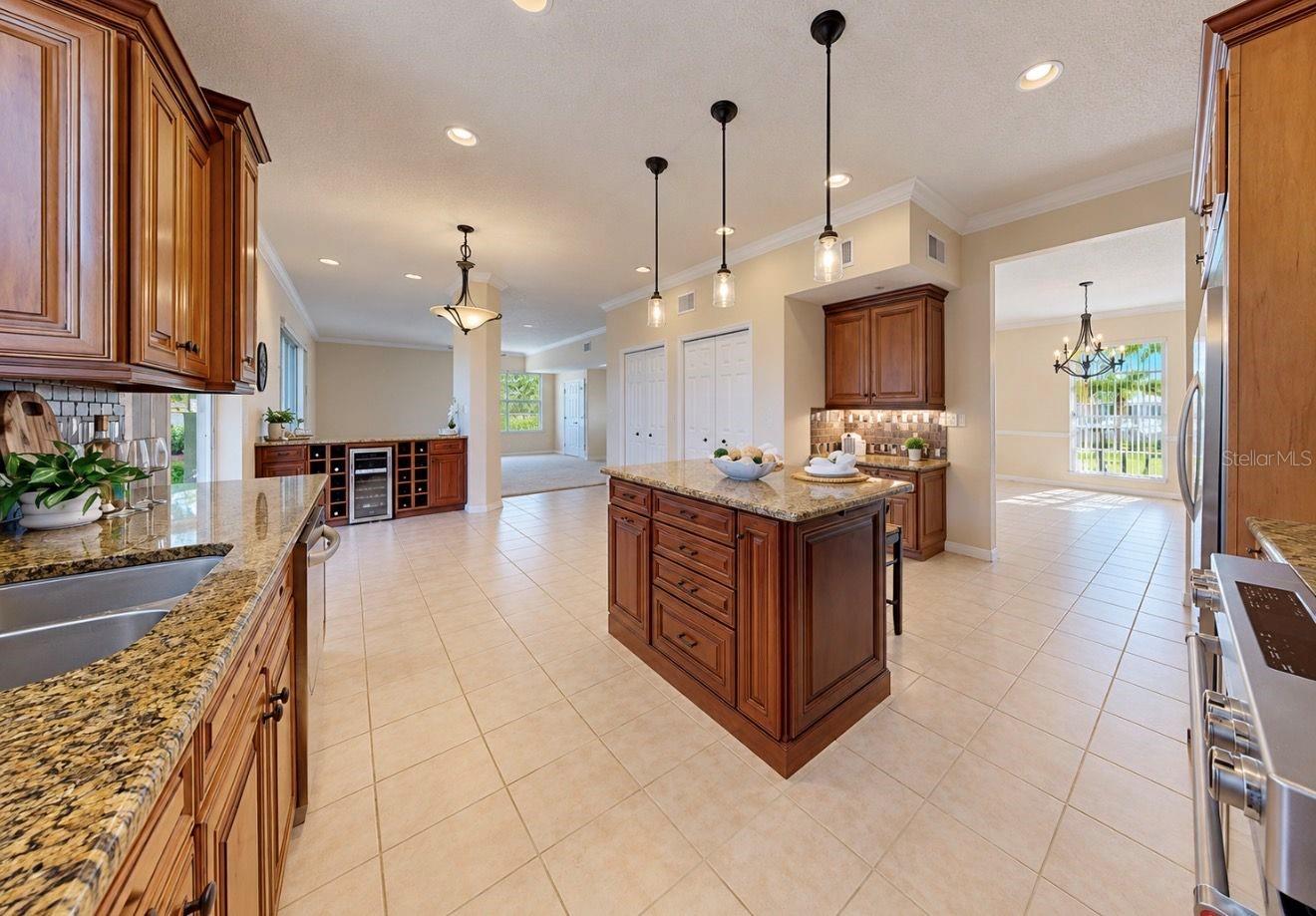 11214 LONGBROOKE DRIVE, Riverview, FL 33579