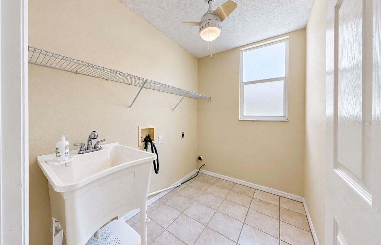 11214 LONGBROOKE DRIVE, Riverview, FL 33579