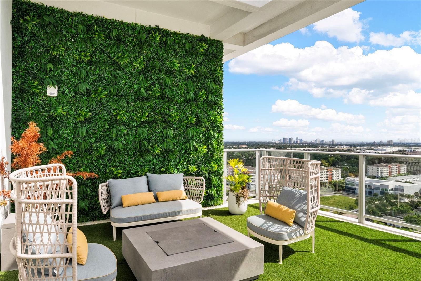 Roof top lounge area