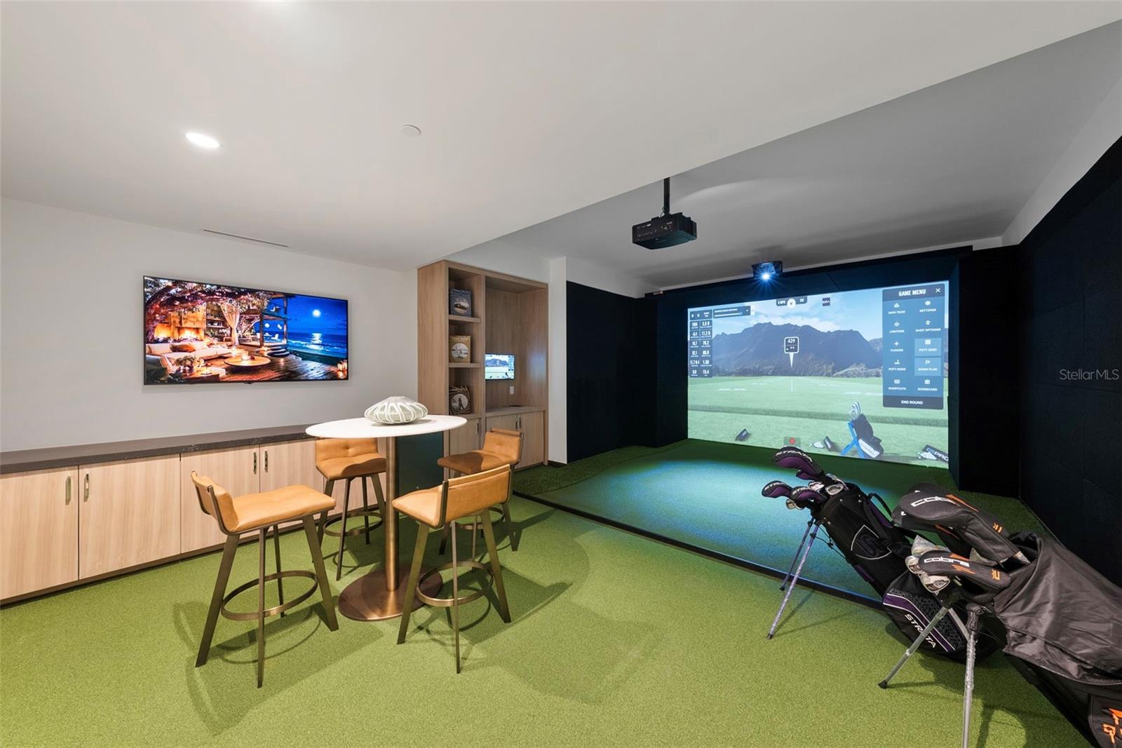 GOLF simulater
