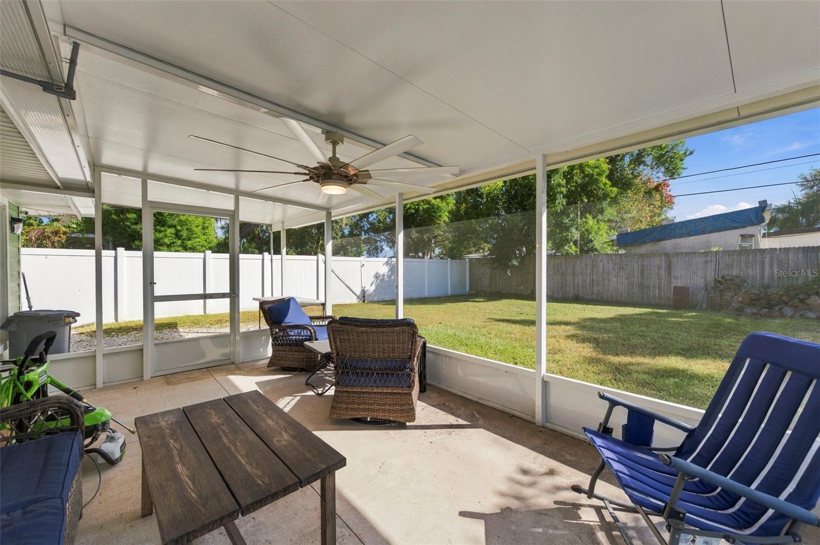 10350 54TH AVENUE N, St Petersburg, FL 33708