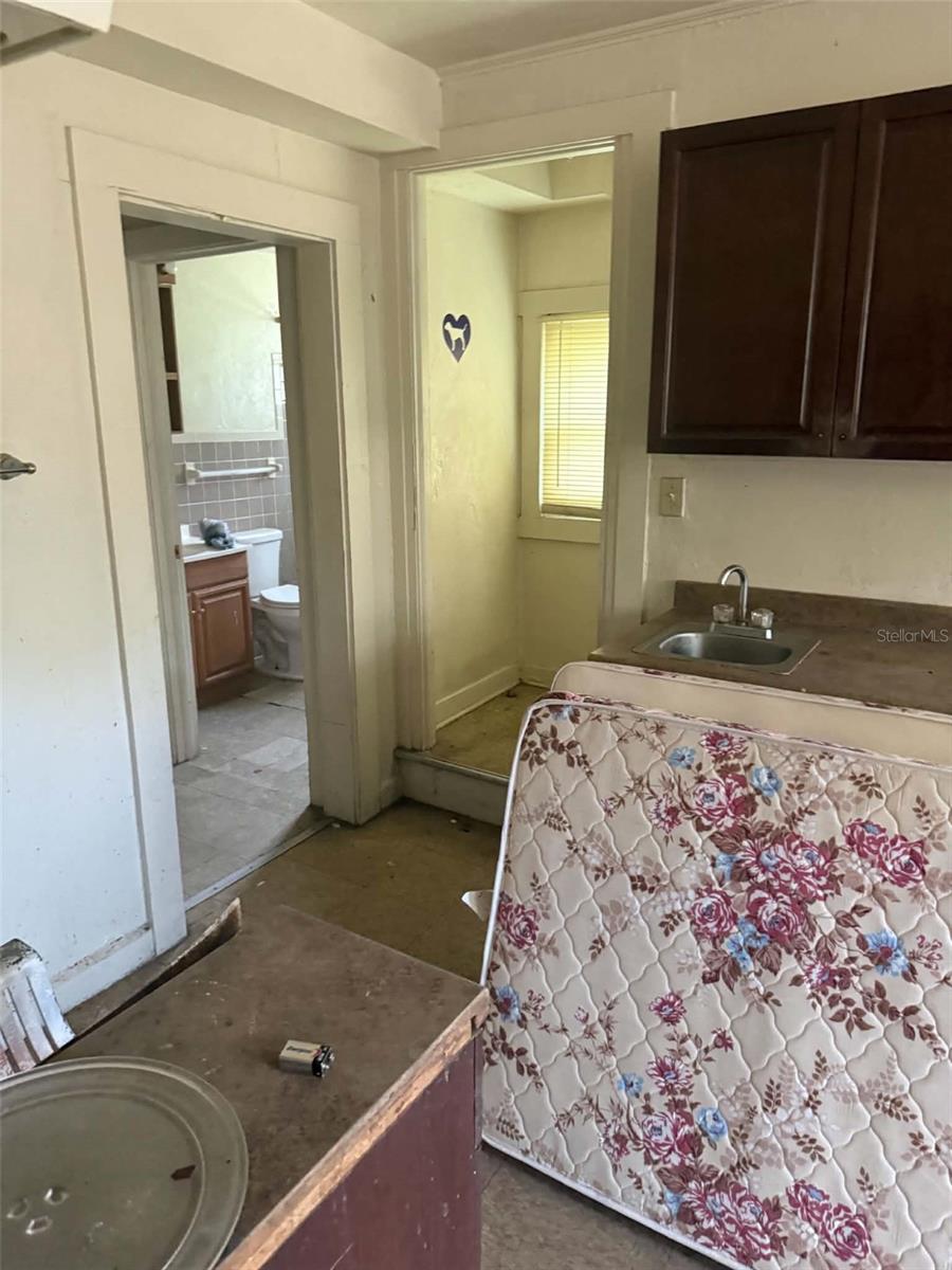 2313 QUINCY STREET S, St Petersburg, FL 33711