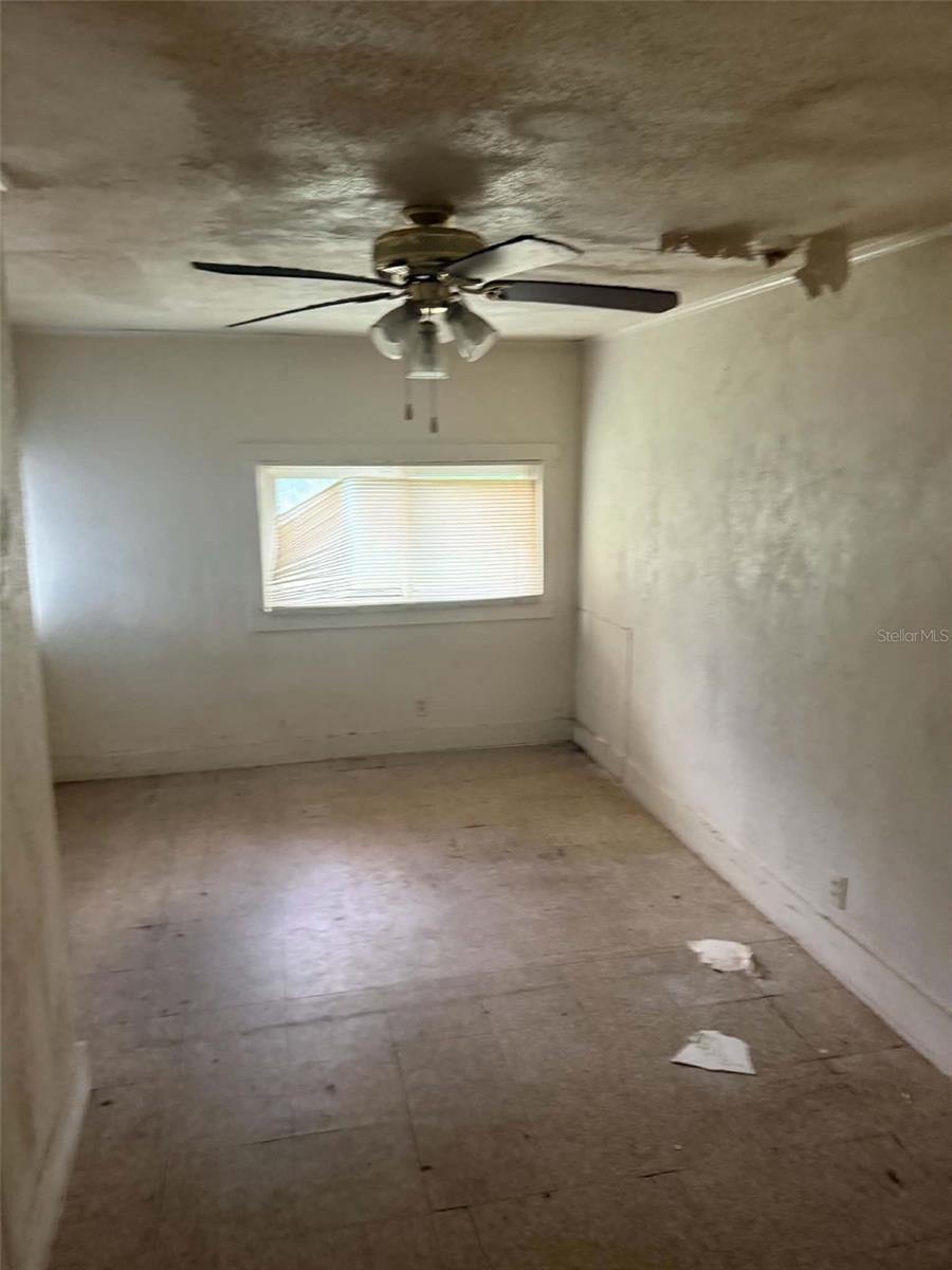 2313 QUINCY STREET S, St Petersburg, FL 33711