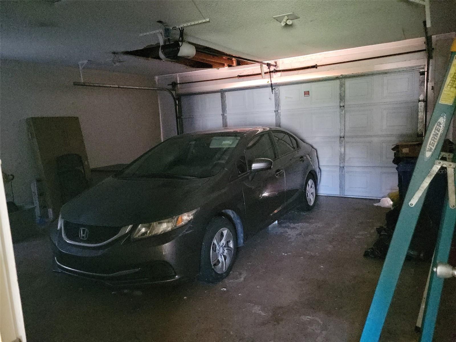 2 car garage