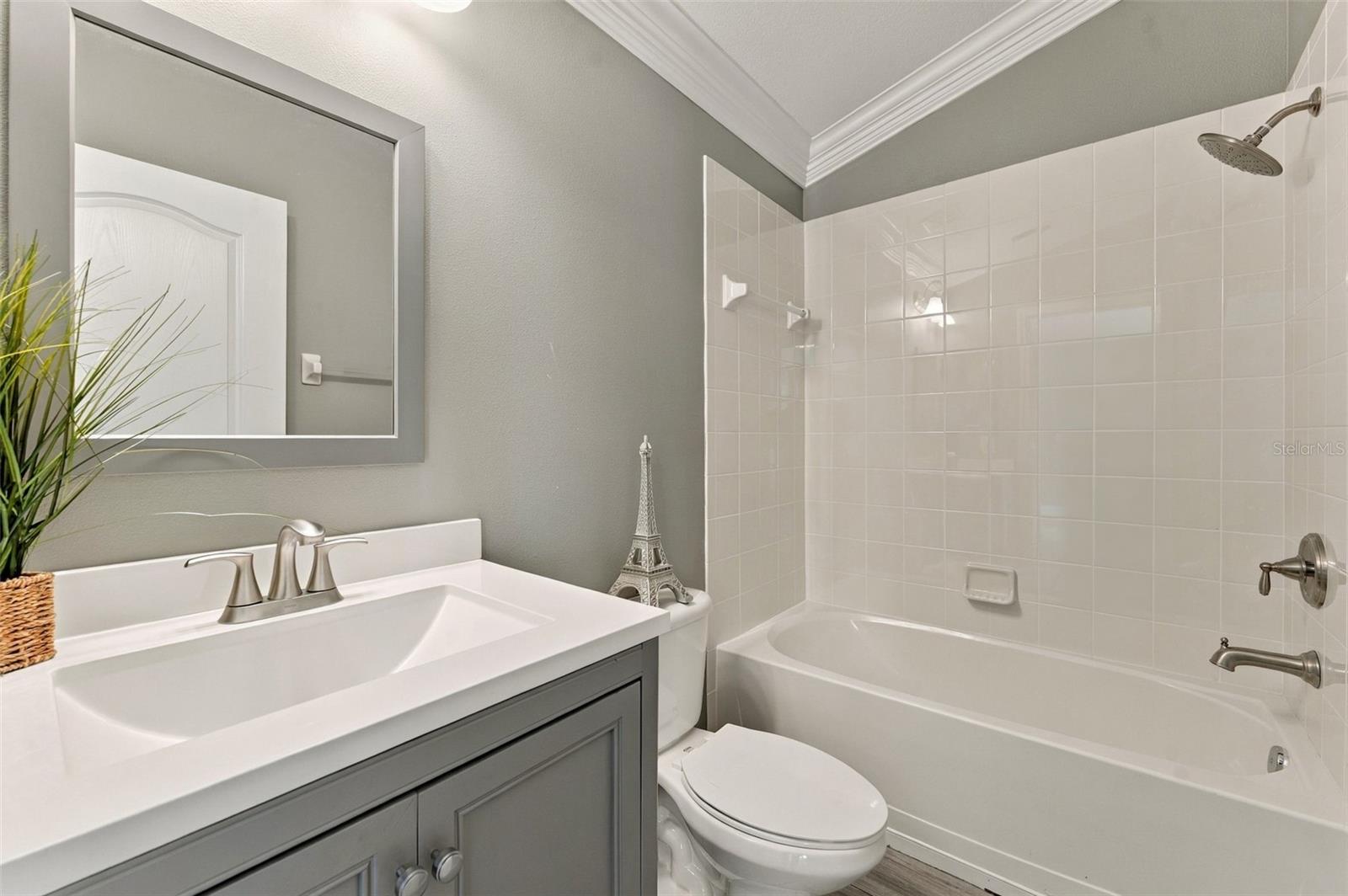Upstairs Bonus Bathroom #3