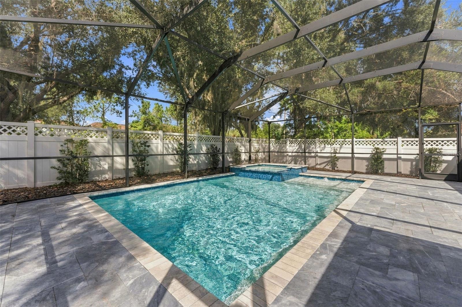 Pool & Spa