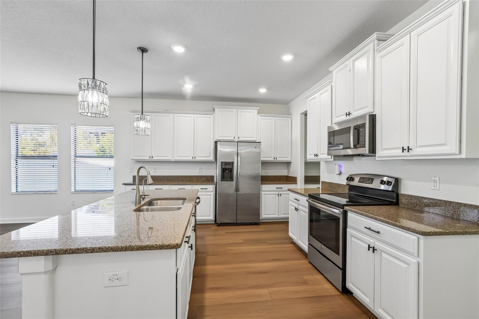 19430 PADDOCK VIEW DRIVE, Tampa, FL 33647 19430 PADDOCK VIEW DRIVE, Tampa, FL 33647