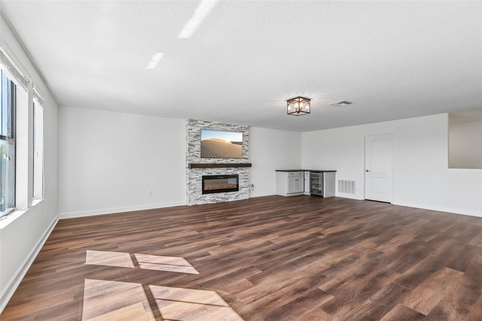 19430 PADDOCK VIEW DRIVE, Tampa, FL 33647