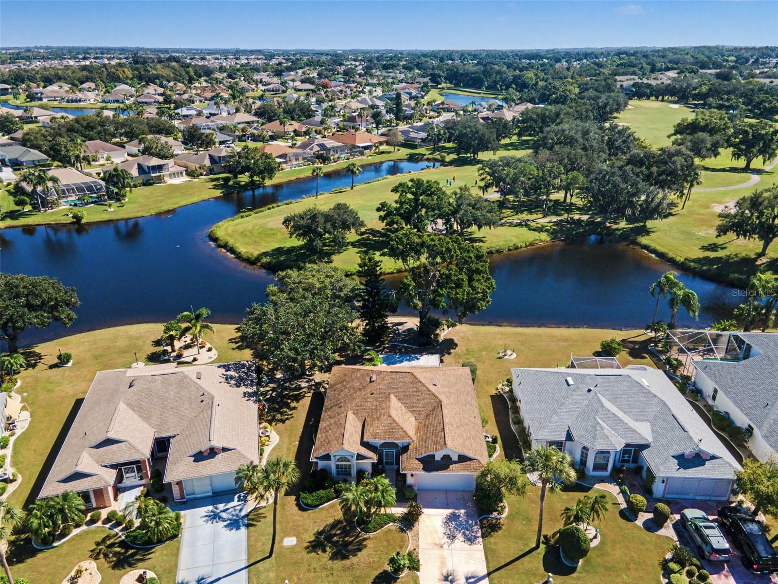 2113 STERLING GLEN COURT, Sun City Center, FL 33573