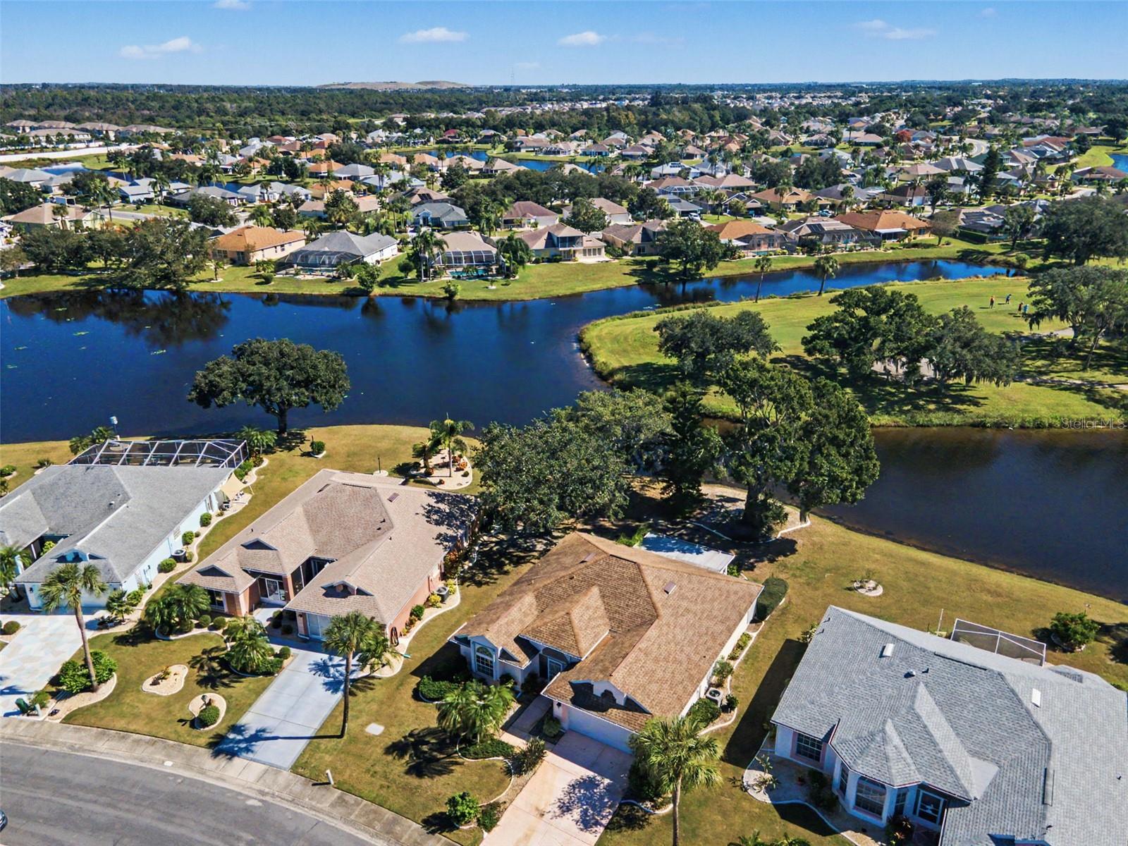 2113 STERLING GLEN COURT, Sun City Center, FL 33573