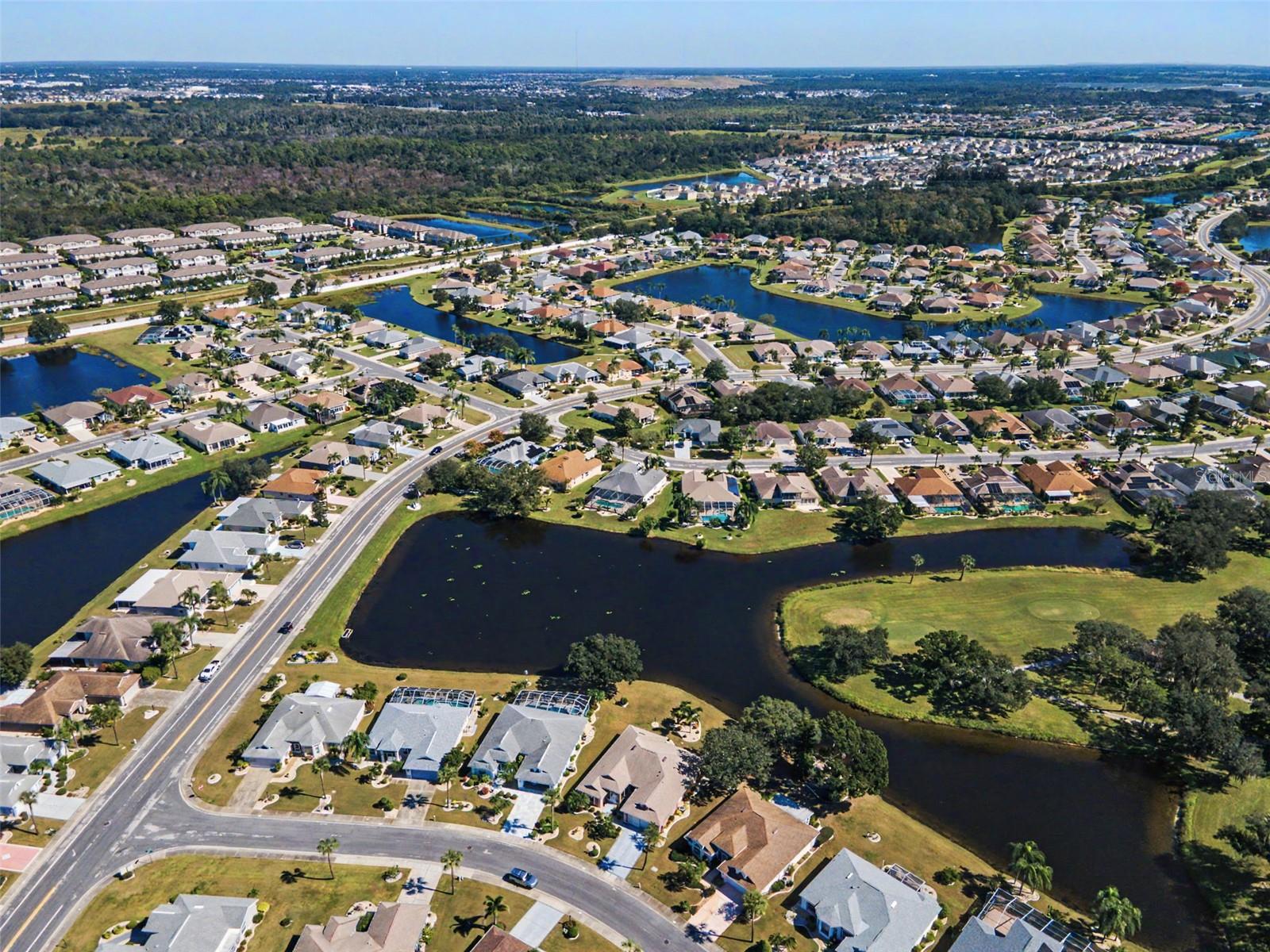 2113 STERLING GLEN COURT, Sun City Center, FL 33573