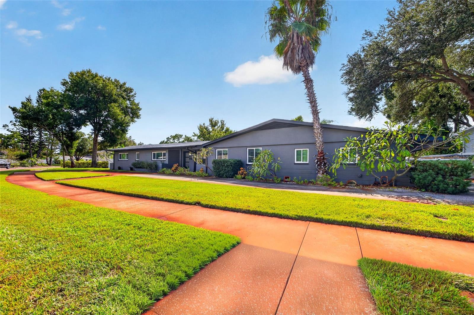 628 64TH STREET N, St Petersburg, FL 33710