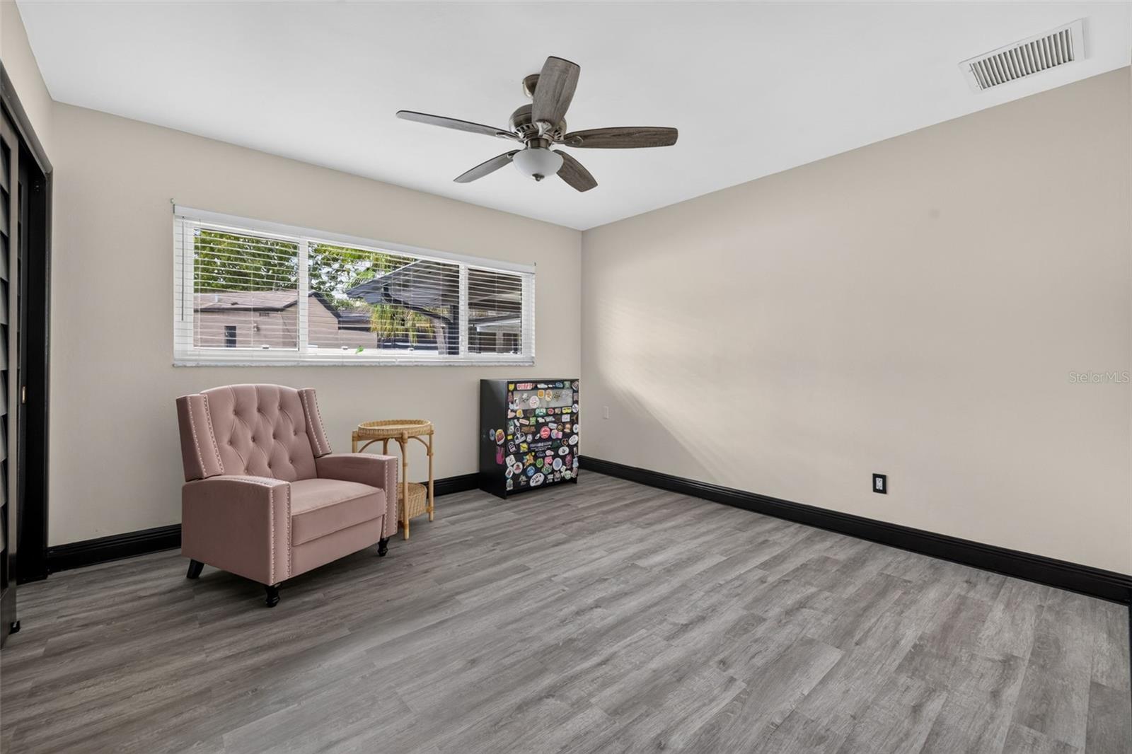 Fourth bedroom