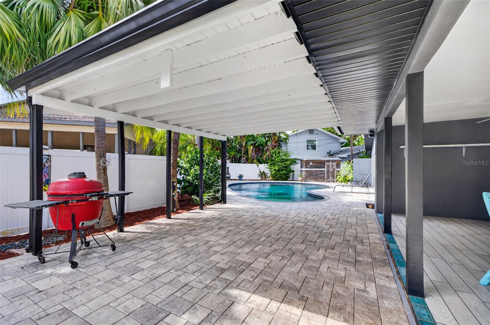 628 64TH STREET N, St Petersburg, FL 33710