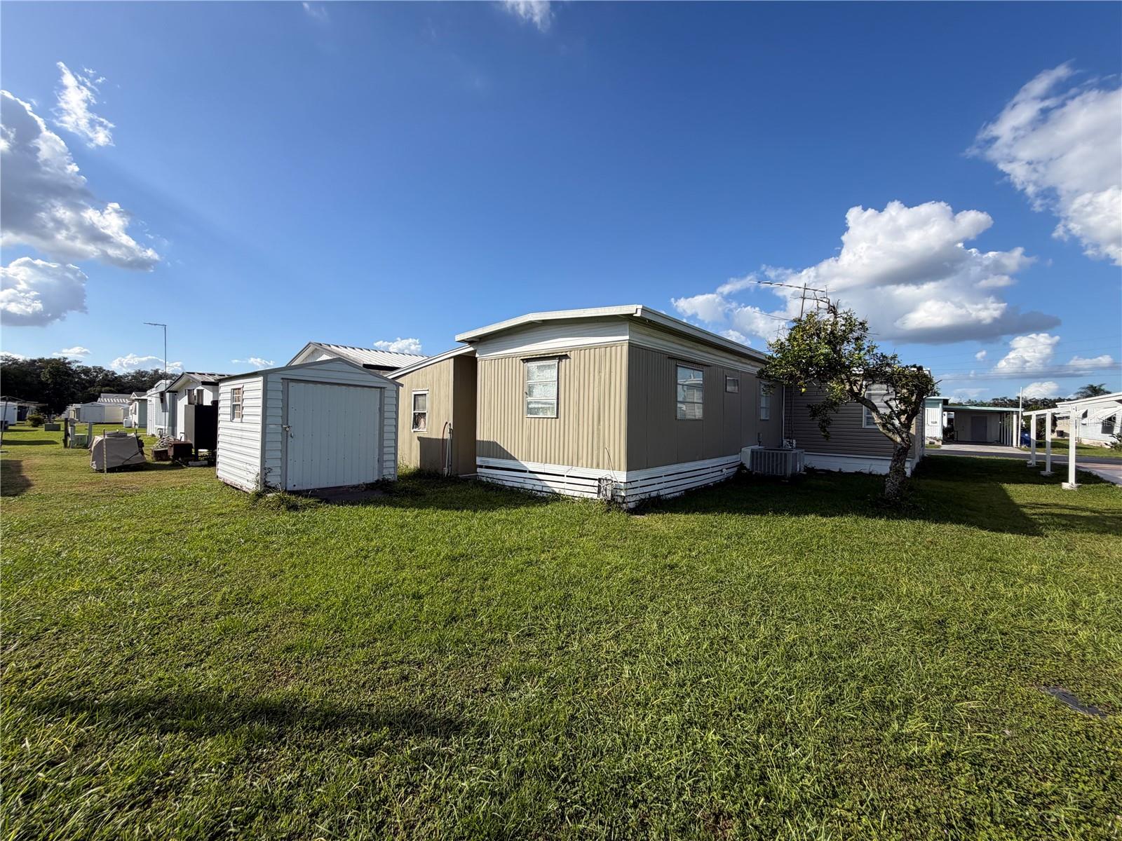 37108 SANDRA AVENUE, Zephyrhills, FL 33542