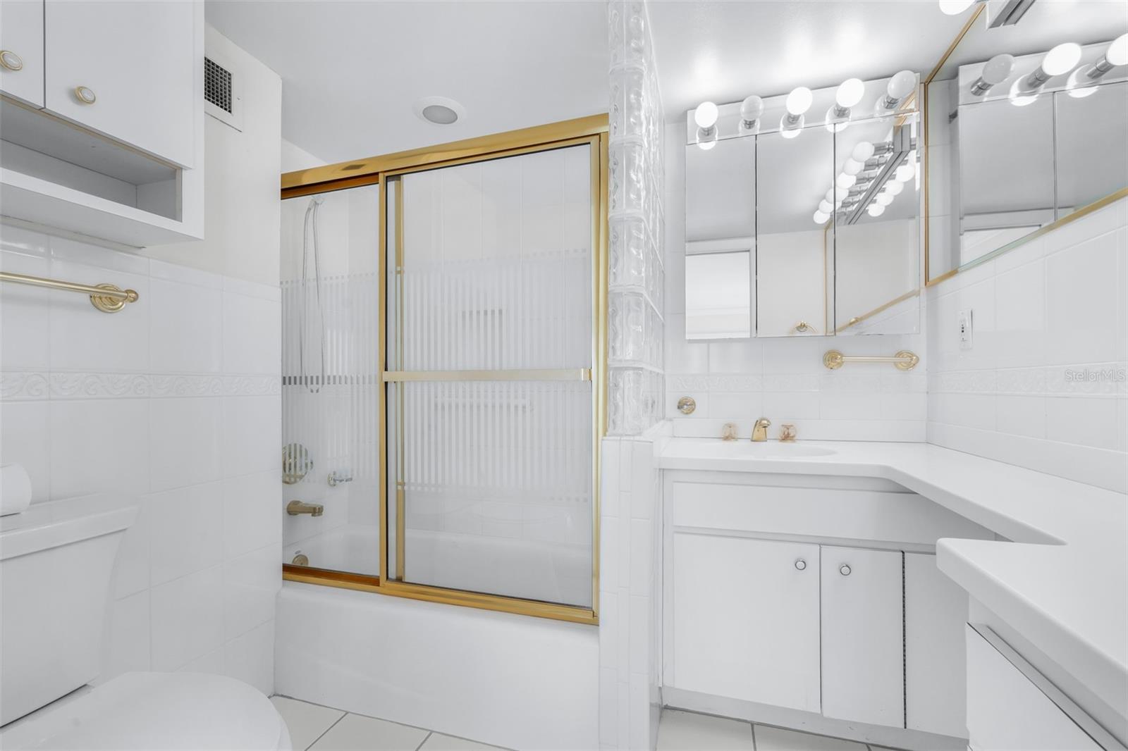 2401 BAYSHORE BOULEVARD, #310, Tampa, FL 33629