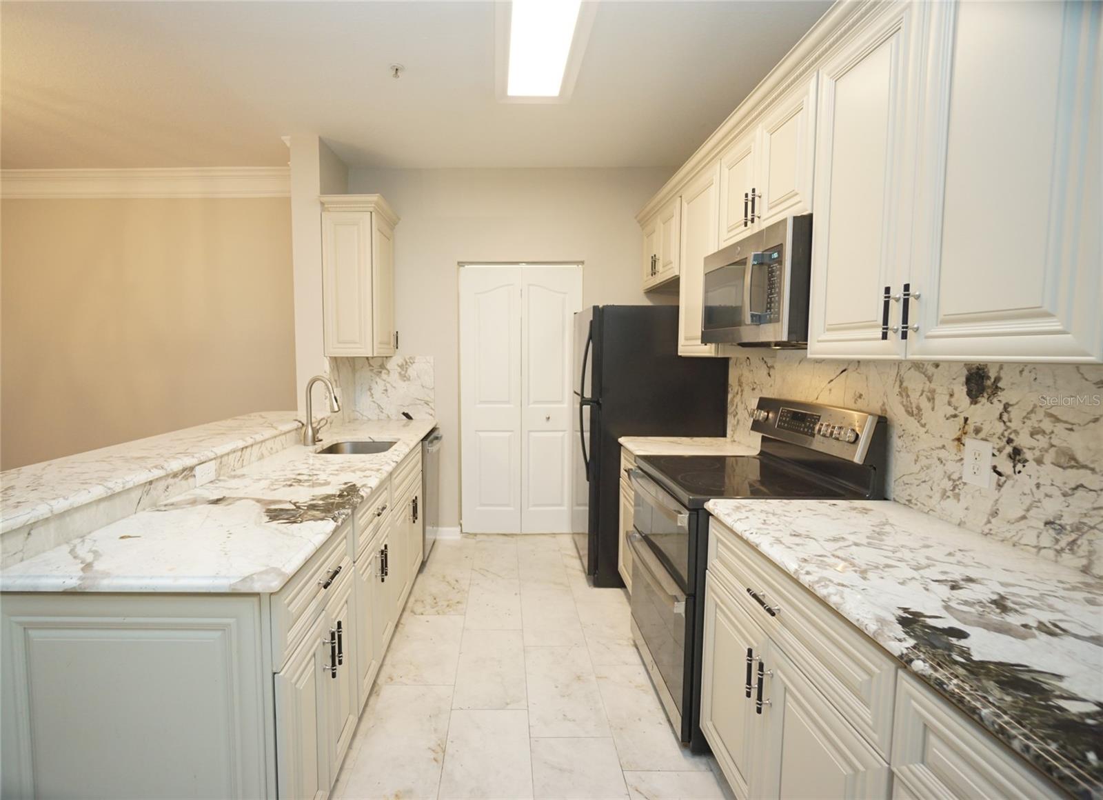 4207 S DALE MABRY HIGHWAY, #4205, Tampa, FL 33611