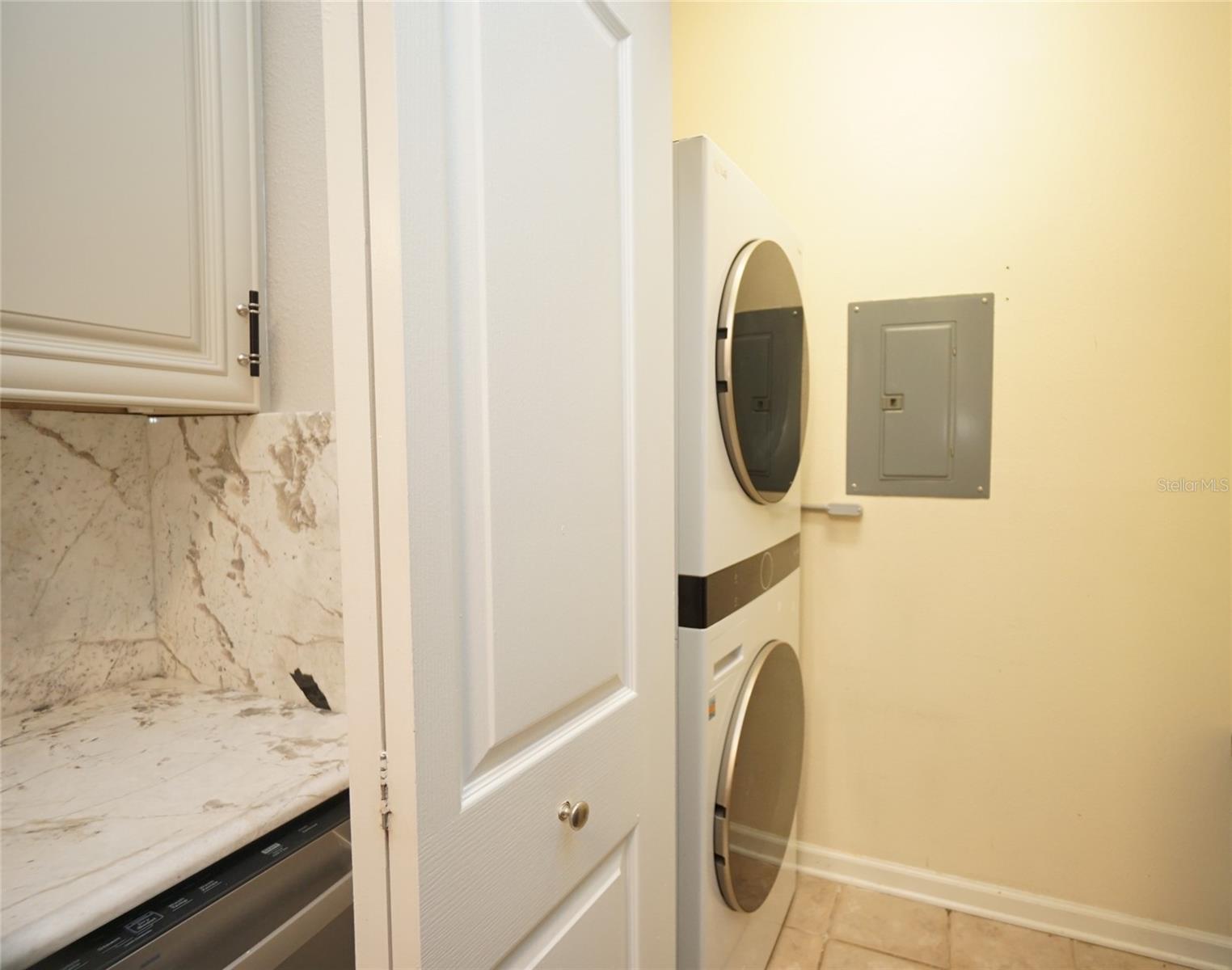 4207 S DALE MABRY HIGHWAY, #4205, Tampa, FL 33611