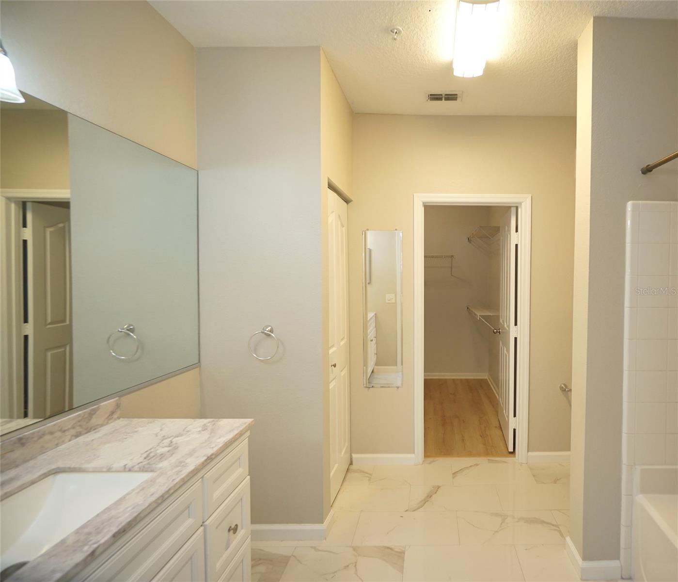 4207 S DALE MABRY HIGHWAY, #4205, Tampa, FL 33611
