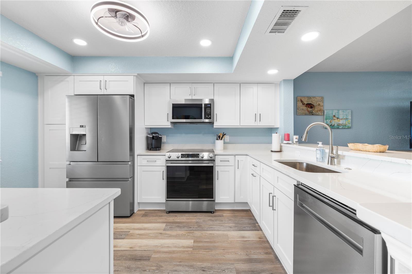 9604 CORTEZ ROAD W, #236, Bradenton, FL 34210 9604 CORTEZ ROAD W, #236, Bradenton, FL 34210