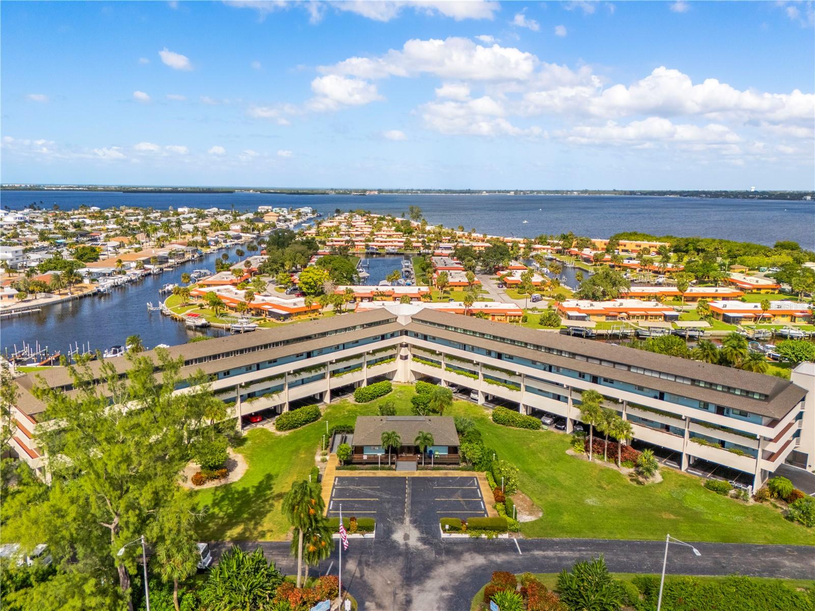 9604 CORTEZ ROAD W, #236, Bradenton, FL 34210